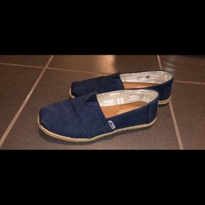 TOMS